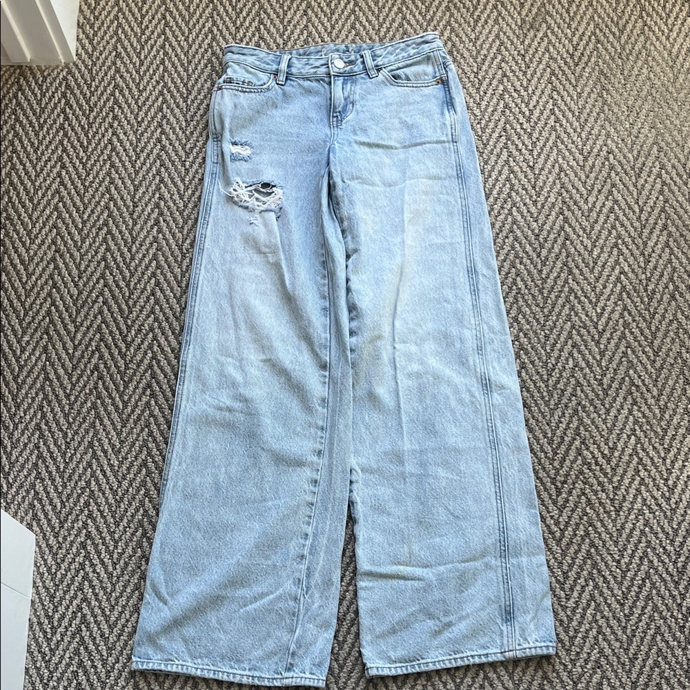 Light Blue low rise Distressed Women's PacSun Jeans (size 22)